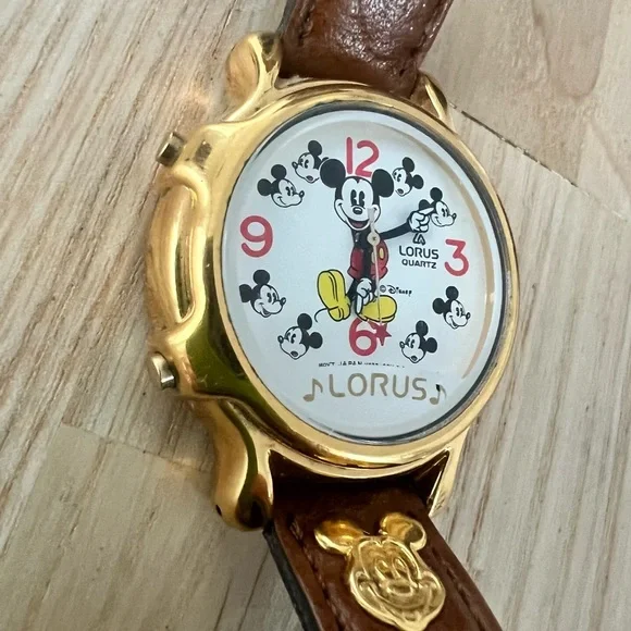 Vintage Lorus DISNEY Mickey Mouse musical watch NEW BATTERY